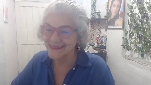 FunnyGrandma online show from October 26, 2025, 2:45 am