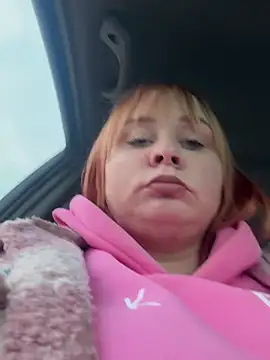 Model9798 online show from February 7, 2025, 2:26 pm