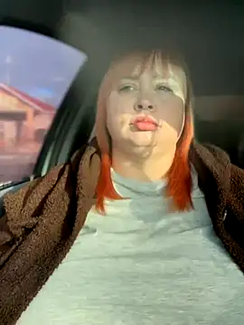 Snapshot of Model9798 chatting on November 3, 2025, 6:29 am Model9798 online show from November 3, 2025, 6:29 am