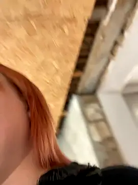 Snapshot of Model9798 chatting on November 10, 2025, 11:15 am Model9798 online show from November 10, 2025, 11:15 am