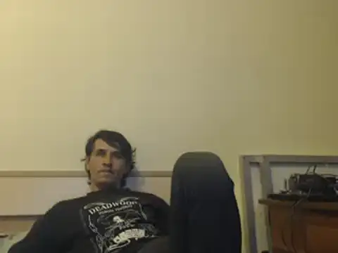 yvesstorm1 online show from January 18, 2025, 6:43 pm