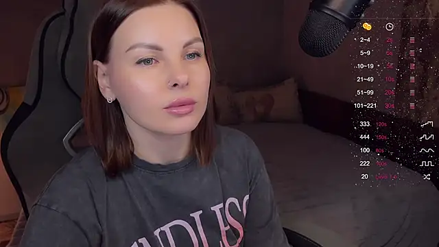 Snapshot of Your_Sweet_Lilu chatting on November 24, 2025, 1:33 pm Your Sweet Lilu online show from November 24, 2025, 1:33 pm