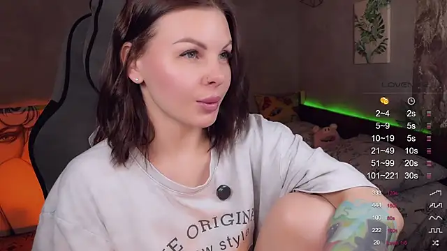 Snapshot of Your_Sweet_Lilu chatting on May 4, 2026, 1:14 pm Your Sweet Lilu online show from May 4, 2026, 1:14 pm