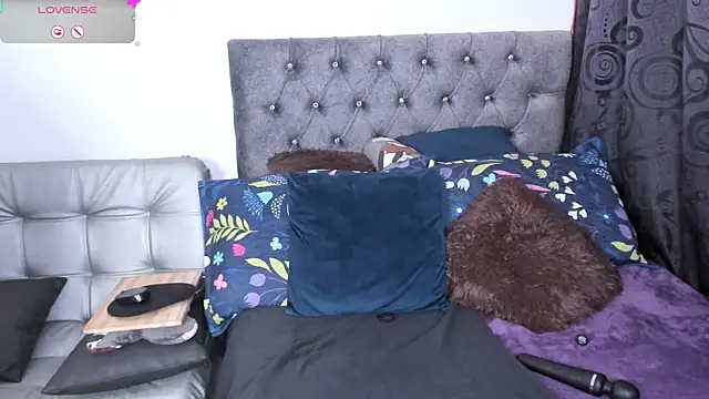 Snapshot of candy_sex_hot_ chatting on January 16, 2026, 4:49 am candy sex hot online show from January 16, 2026, 4:49 am