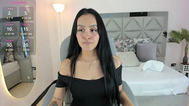 Snapshot of tati_saldarriaga chatting on November 24, 2025, 8:42 pm tati saldarriaga online show from November 24, 2025, 8:42 pm