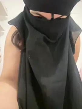 Marocainegroscul online show from February 8, 2026, 10:18 pm