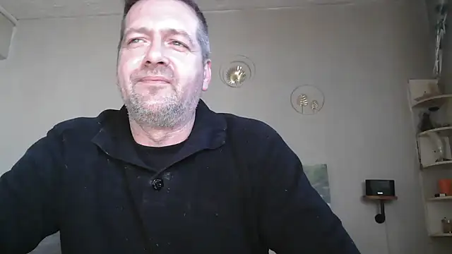 matrikes1 online show from April 14, 2026, 4:45 pm