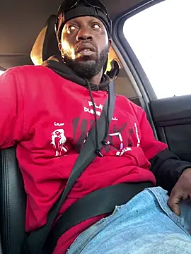 Snapshot of danieldonte chatting on February 8, 2026, 11:35 pm danieldonte online show from February 8, 2026, 11:35 pm