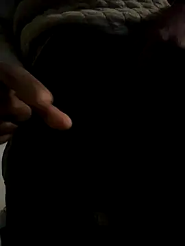 Snapshot of danieldonte chatting on November 29, 2025, 4:51 pm danieldonte online show from November 29, 2025, 4:51 pm