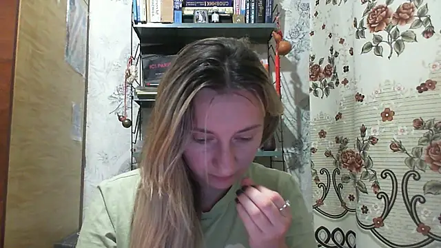 Snapshot of SusanCurt chatting on September 9, 2025, 6:50 pm SusanCurt online show from September 9, 2025, 6:50 pm