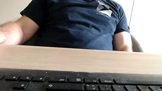 Snapshot of mrbigballs chatting on June 28, 2026, 4:46 pm mrbigballs online show from June 28, 2026, 4:46 pm