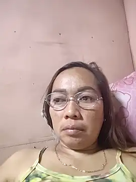 Snapshot of asianwet4u chatting on December 16, 2025, 3:27 pm asianwet4u online show from December 16, 2025, 3:27 pm