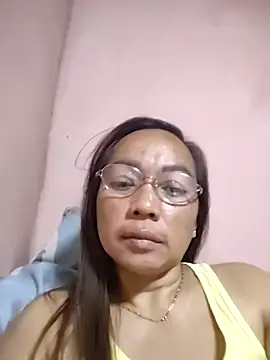 Snapshot of asianwet4u chatting on December 15, 2025, 8:25 pm asianwet4u online show from December 15, 2025, 8:25 pm