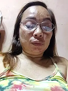 Snapshot of asianwet4u chatting on December 18, 2025, 2:10 pm asianwet4u online show from December 18, 2025, 2:10 pm