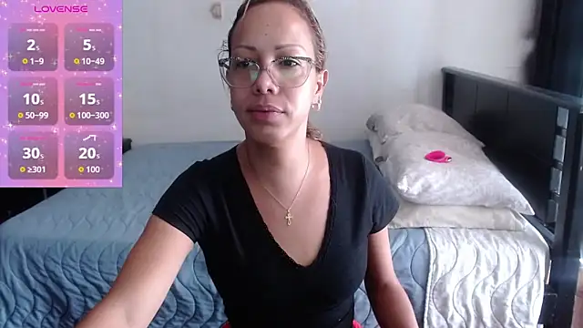 sensual nataliee online show from March 25, 2026, 2:49 pm