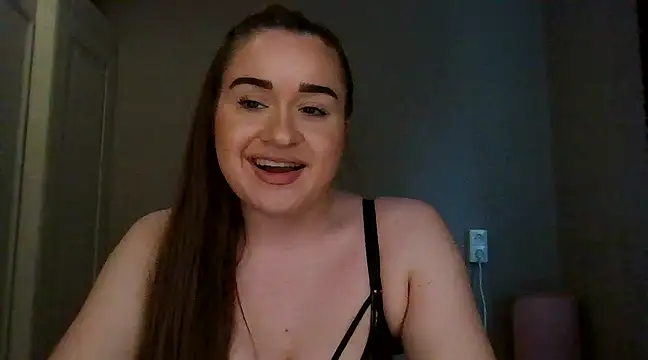 avajade online show from February 10, 2025, 2:37 pm