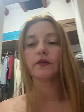 moniquerainx online show from November 17, 2025, 4:16 am