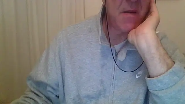 ANONIMO7735 online show from April 2, 2026, 4:52 am