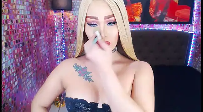 Snapshot of KylieMaxwellCaulfield_TS chatting on February 27, 2025, 5:29 am KylieMaxwellCaulfield TS online show from February 27, 2025, 5:29 am