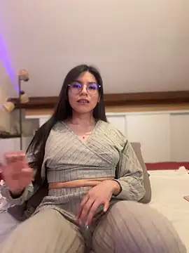 LalieFR online show from March 20, 2026, 7:04 pm