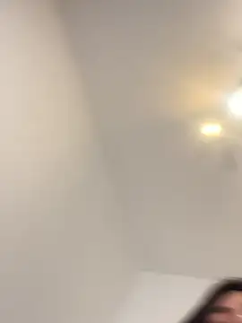 LalieFR online show from December 18, 2025, 9:40 pm