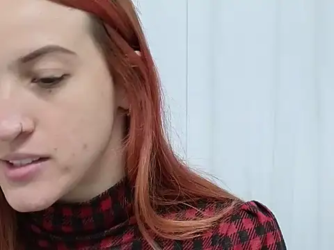 Snapshot of ninaa_fox chatting on October 8, 2025, 3:57 pm ninaa fox online show from October 8, 2025, 3:57 pm