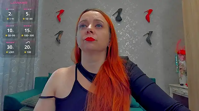 emilianna666 online show from October 2, 2025, 9:23 am