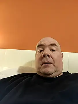 brian4300 online show from January 9, 2026, 2:13 pm