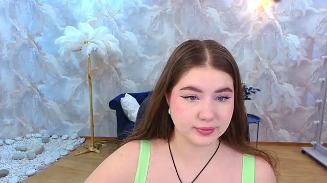 NicoleFoxery online show from November 28, 2025, 6:19 pm