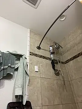 Snapshot of Prettyboiflaco chatting on September 19, 2025, 3:21 am Prettyboiflaco online show from September 19, 2025, 3:21 am