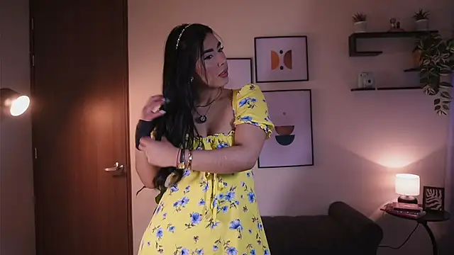 Isabella dior online show from February 6, 2026, 4:03 pm