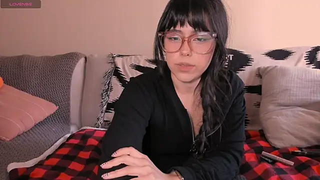 Evie-Luna online show from May 31, 2026, 9:26 pm