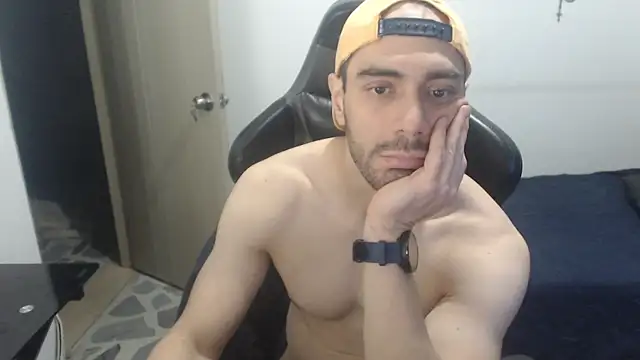 samuelgarcia  online show from January 6, 2026, 9:24 am