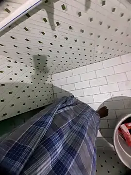 tz143143 online show from March 19, 2025, 7:49 pm