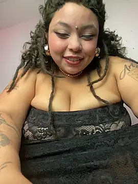 PrincessLauren420 online show from June 3, 2026, 2:01 am