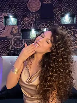 Snapshot of Marilyn_La_Rose chatting on February 6, 2026, 8:05 pm Marilyn La Rose online show from February 6, 2026, 8:05 pm