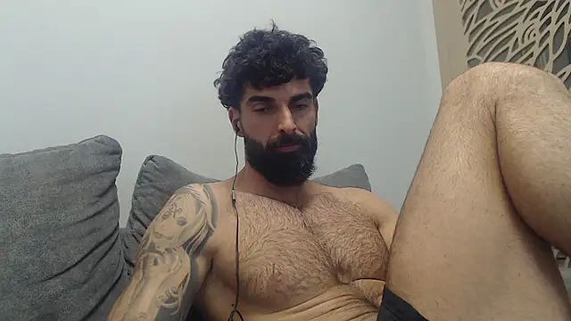 Snapshot of Verycutex chatting on February 13, 2026, 8:20 pm Verycutex online show from February 13, 2026, 8:20 pm