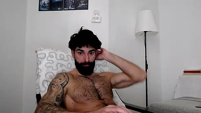 Snapshot of Verycutex chatting on February 24, 2026, 8:37 am Verycutex online show from February 24, 2026, 8:37 am