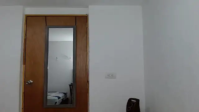 Snapshot of selena_ferri chatting on February 26, 2026, 11:16 pm selena ferri online show from February 26, 2026, 11:16 pm