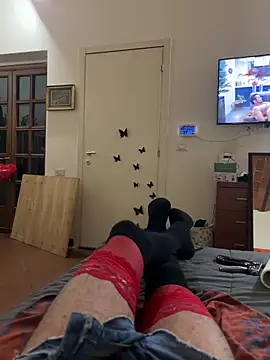 Snapshot of coppiaMeMisstress chatting on March 20, 2025, 1:24 am coppiaMeMisstress online show from March 20, 2025, 1:24 am