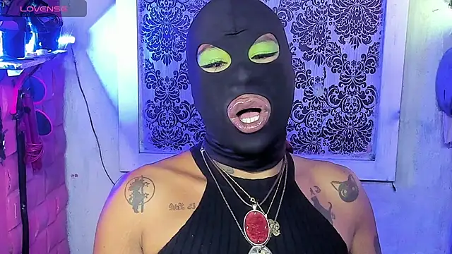 tsviolett online show from November 10, 2025, 6:35 pm