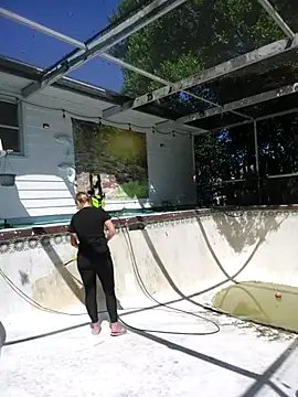 AsiaGoesPro online show from October 14, 2025, 5:24 pm