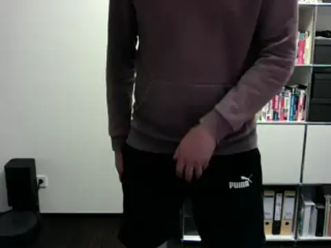 Slave 75 online show from February 12, 2026, 8:52 pm