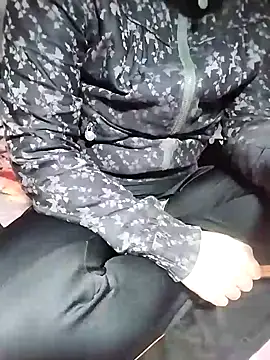 Snapshot of loveyou246 chatting on February 6, 2025, 1:38 am loveyou246 online show from February 6, 2025, 1:38 am