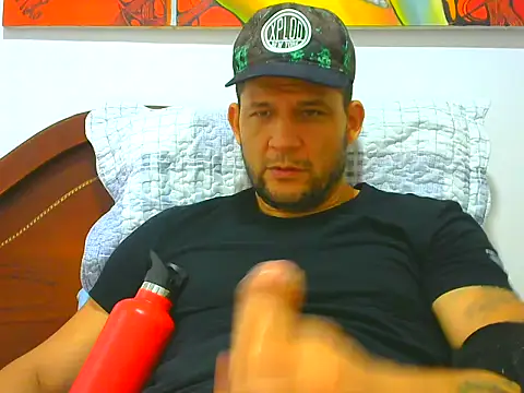 altenori112 online show from March 25, 2026, 8:41 pm