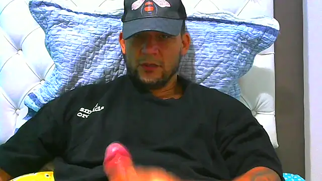 altenori112 online show from February 11, 2026, 3:17 am