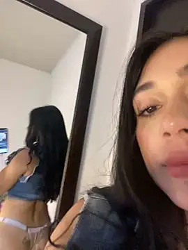 LaanaCooper online show from March 7, 2025, 3:49 pm