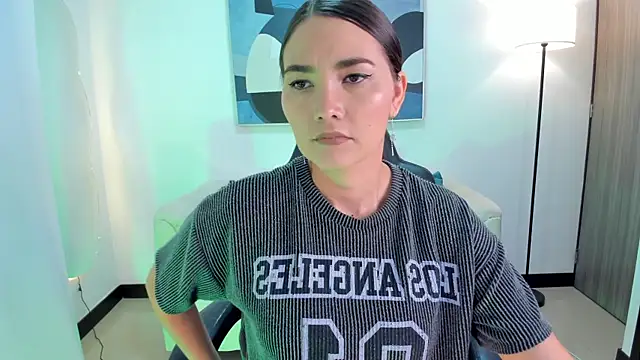 SaraParker  online show from November 10, 2025, 11:43 pm