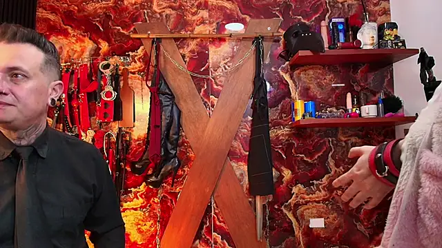 Snapshot of boy_n_girl chatting on November 14, 2025, 9:24 am boy n girl online show from November 14, 2025, 9:24 am