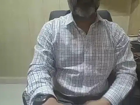 hairymaster95 online show from April 21, 2026, 4:30 am